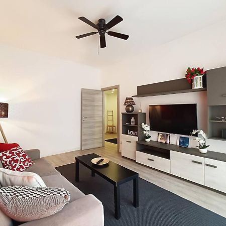 Genova Center Apartment - San Martino Exterior photo