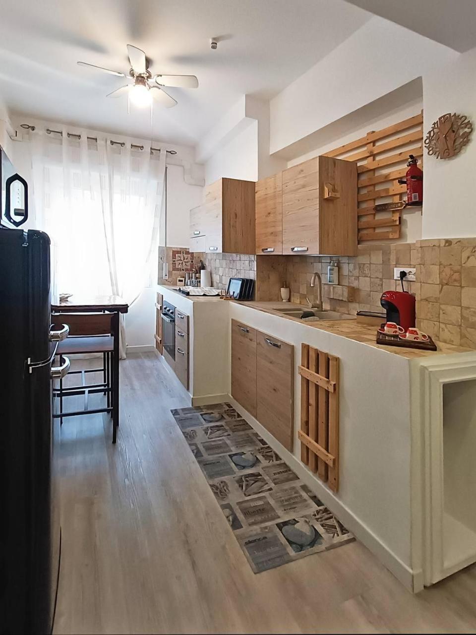 Genova Center Apartment - San Martino Exterior photo
